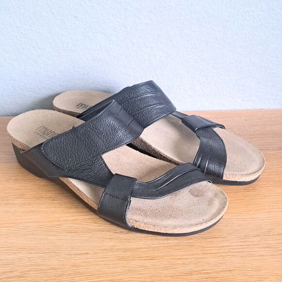 Munro Libra Women’s 8.5 Black Leather Strappy Slide Sandals Made in USA - Picture 1 of 10